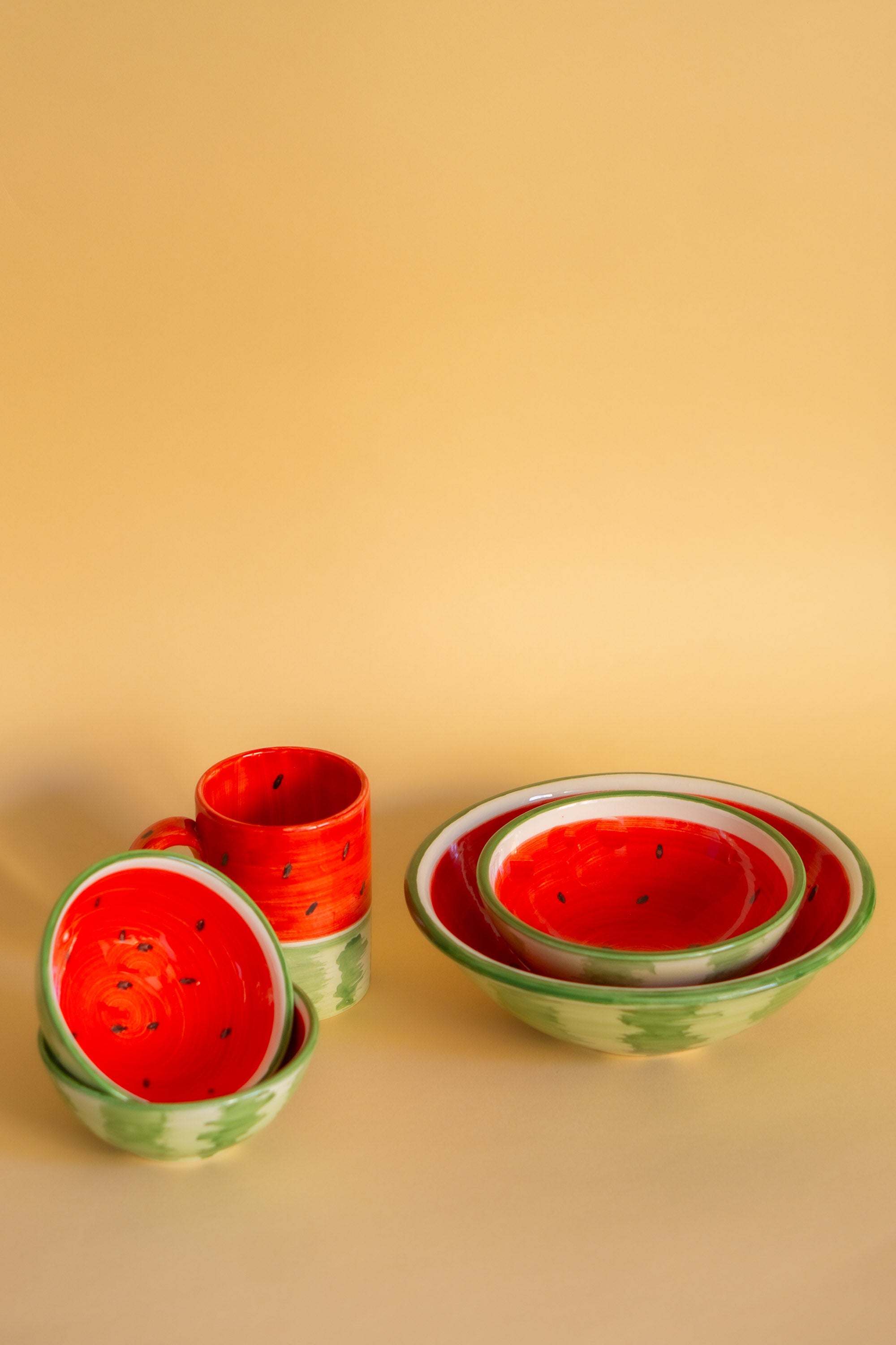 Skåle med håndmalet vandmelon motiv